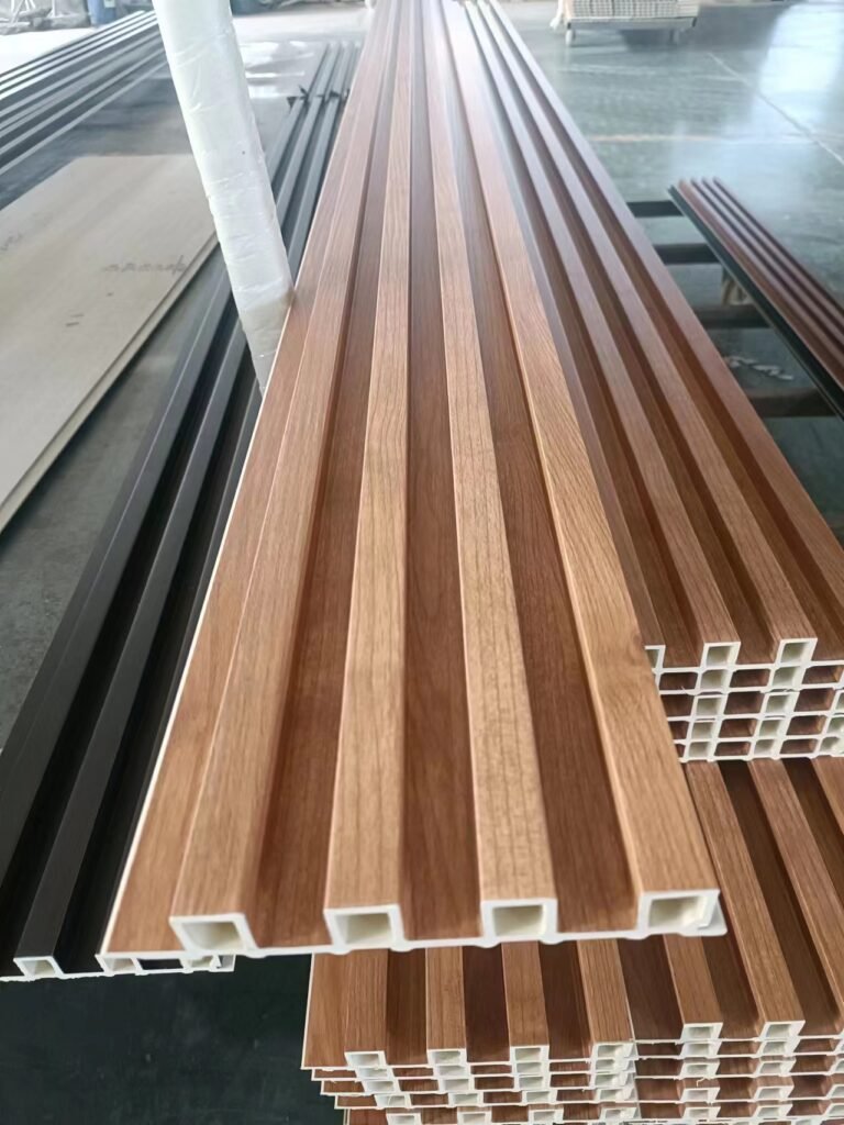WPC Grille panel