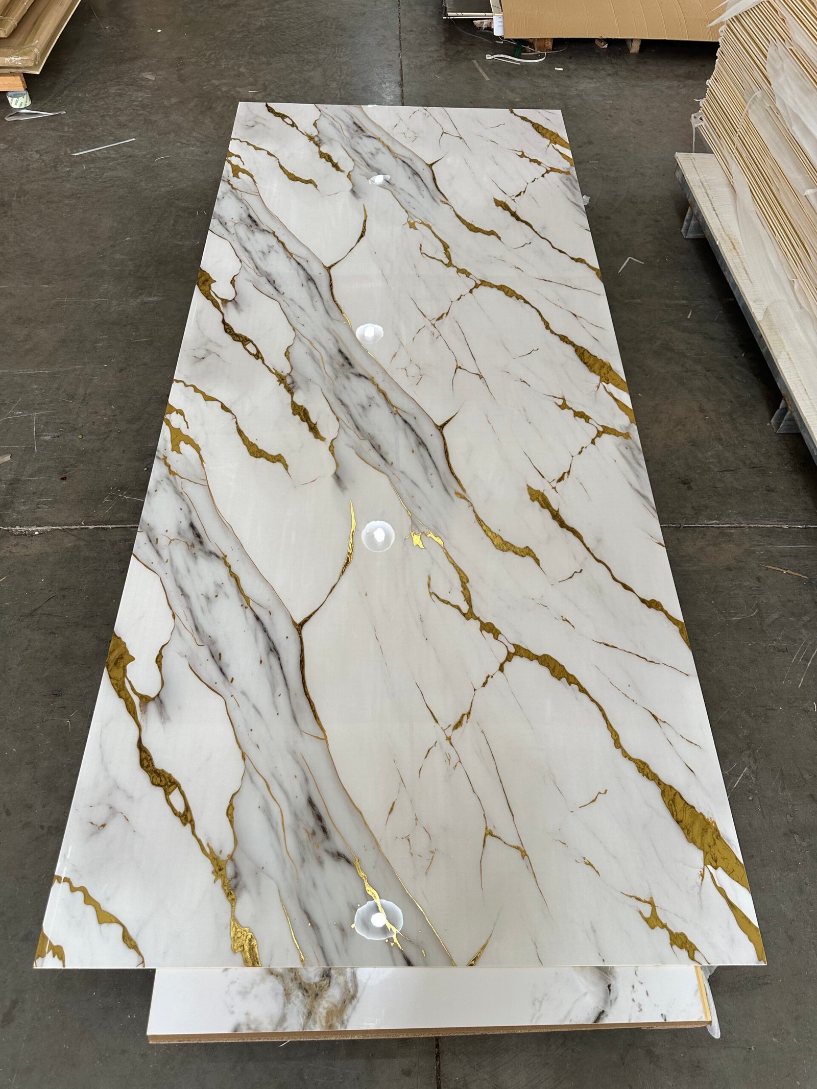 UV wall panel