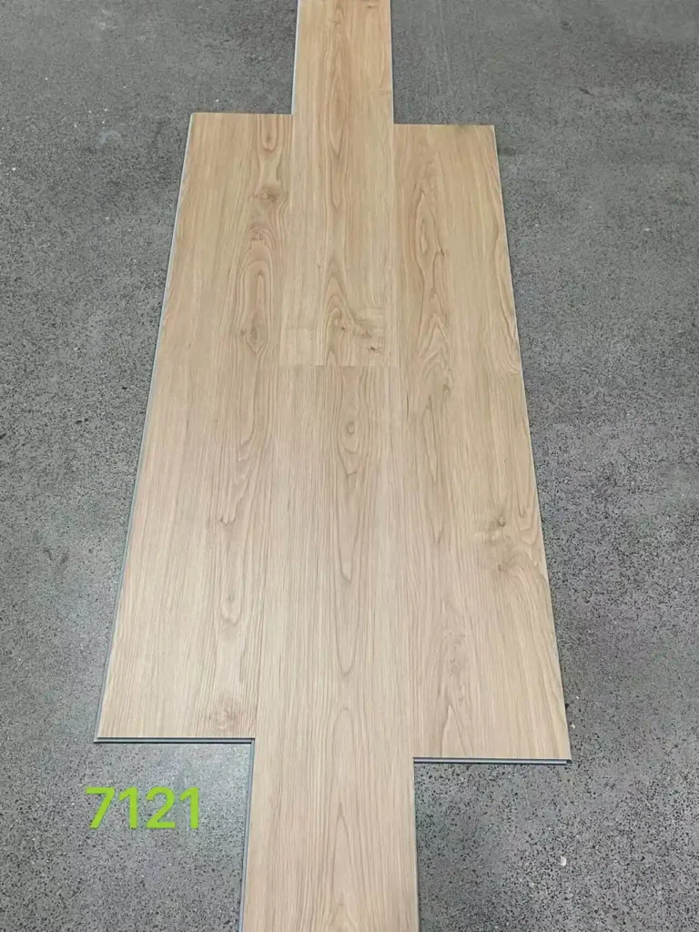 SPC flooring